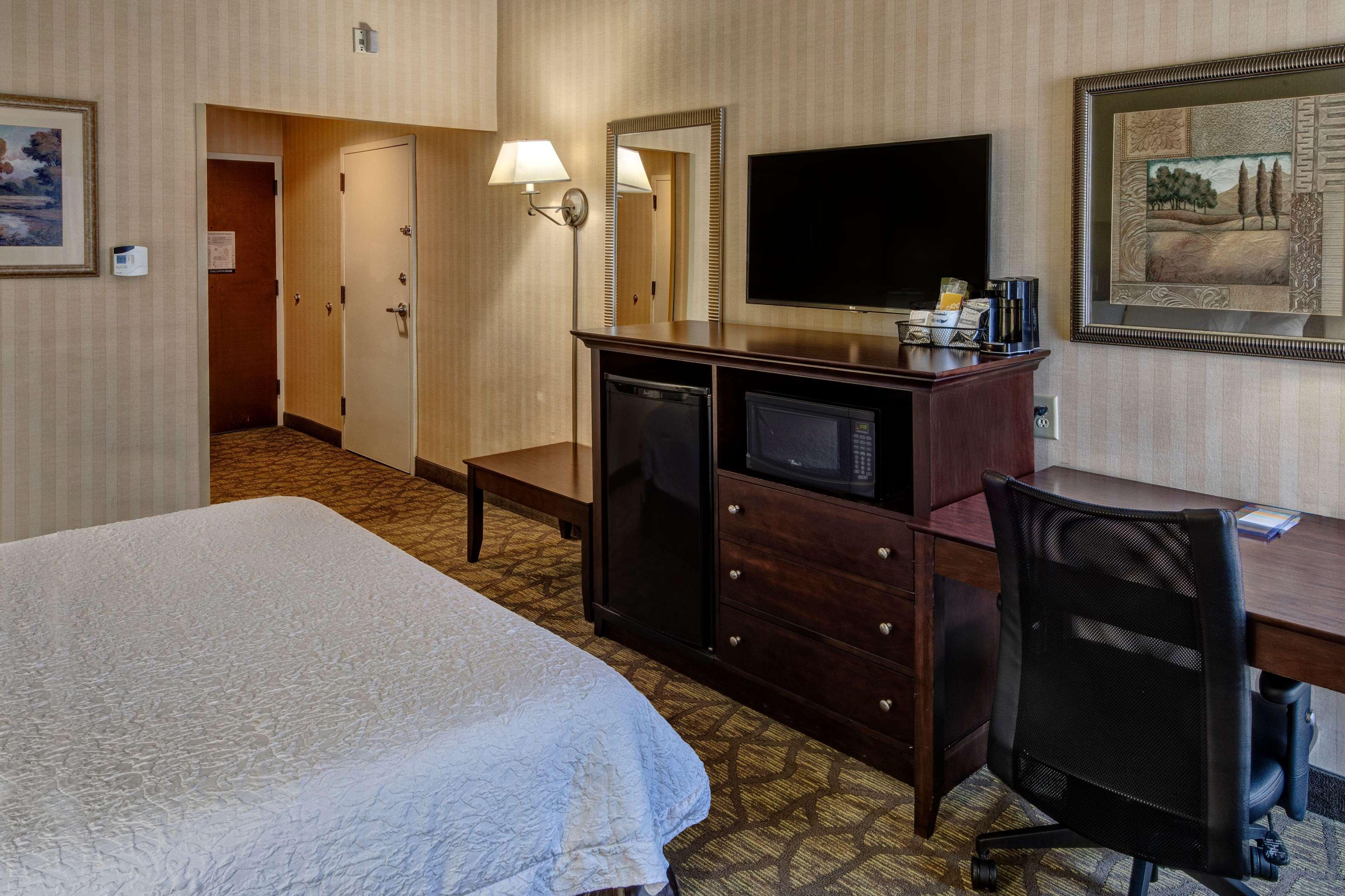 Hampton Inn Rocky Mount Ngoại thất bức ảnh
